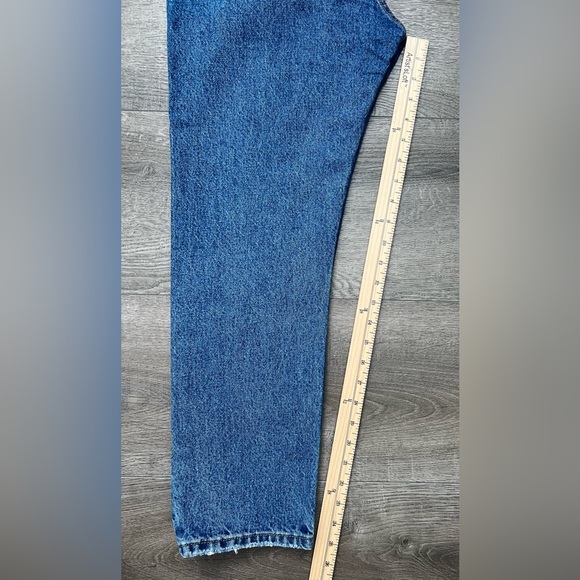 Levi’s 501 Original Cropped Women’s Jeans | High Rise | Color: Blue |Size: 26x26 - Picture 14 of 14